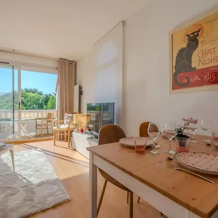 Of The Flying Bridges アパート *