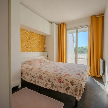 Of The Flying Bridges * ラ・ロシェル